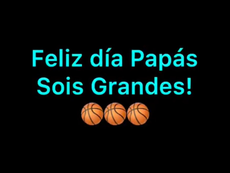 Preminis felicitaron así a sus padres